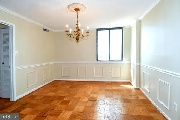 $249,900 | 4 Monroe Street, Unit 41305, Rockville, MD 20850