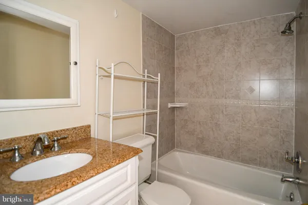 $249,900 | 4 Monroe Street, Unit 41305, Rockville, MD 20850