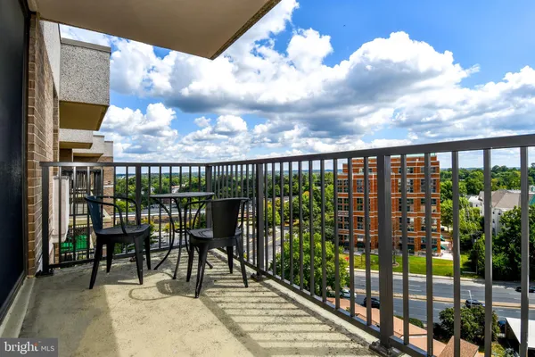 $249,900 | 4 Monroe Street, Unit 41305, Rockville, MD 20850