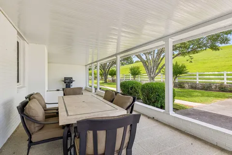 $2,295,000 | 1731 Nashville Highway, Columbia, TN 38401
