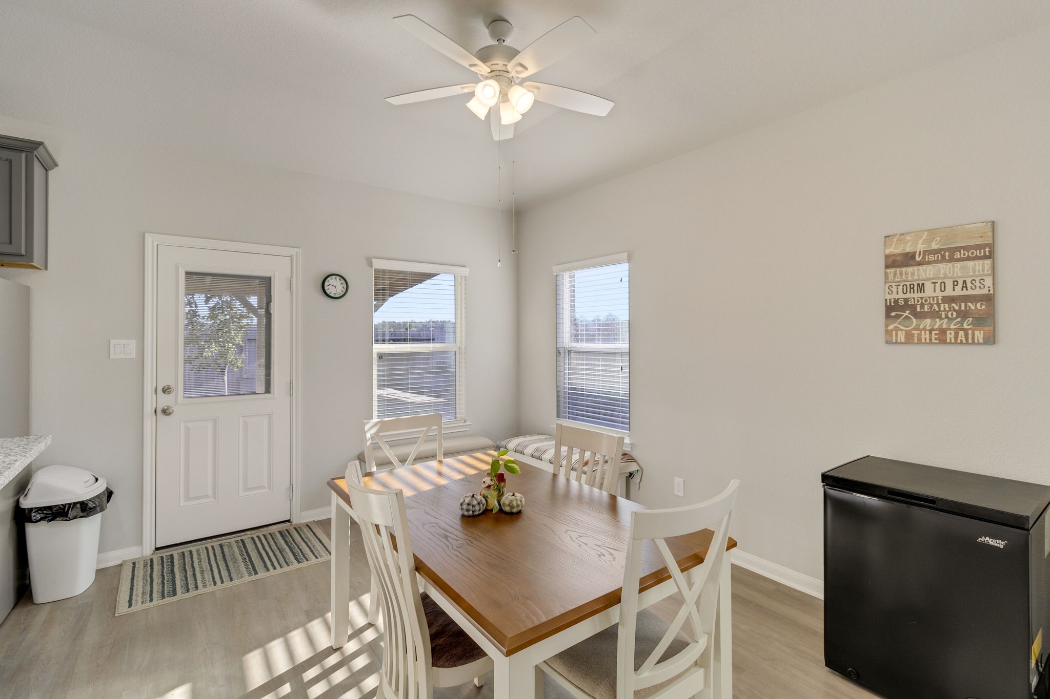 20232 Torrey Pines Lane Cleveland, TX 77327 - Photo 12 of 33 a view of a dining room with furniture