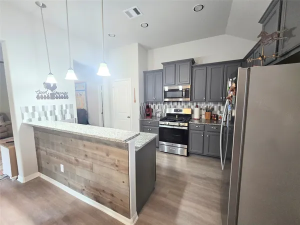 $259,750 | 20232 Torrey Pines Lane, Cleveland, TX 77327