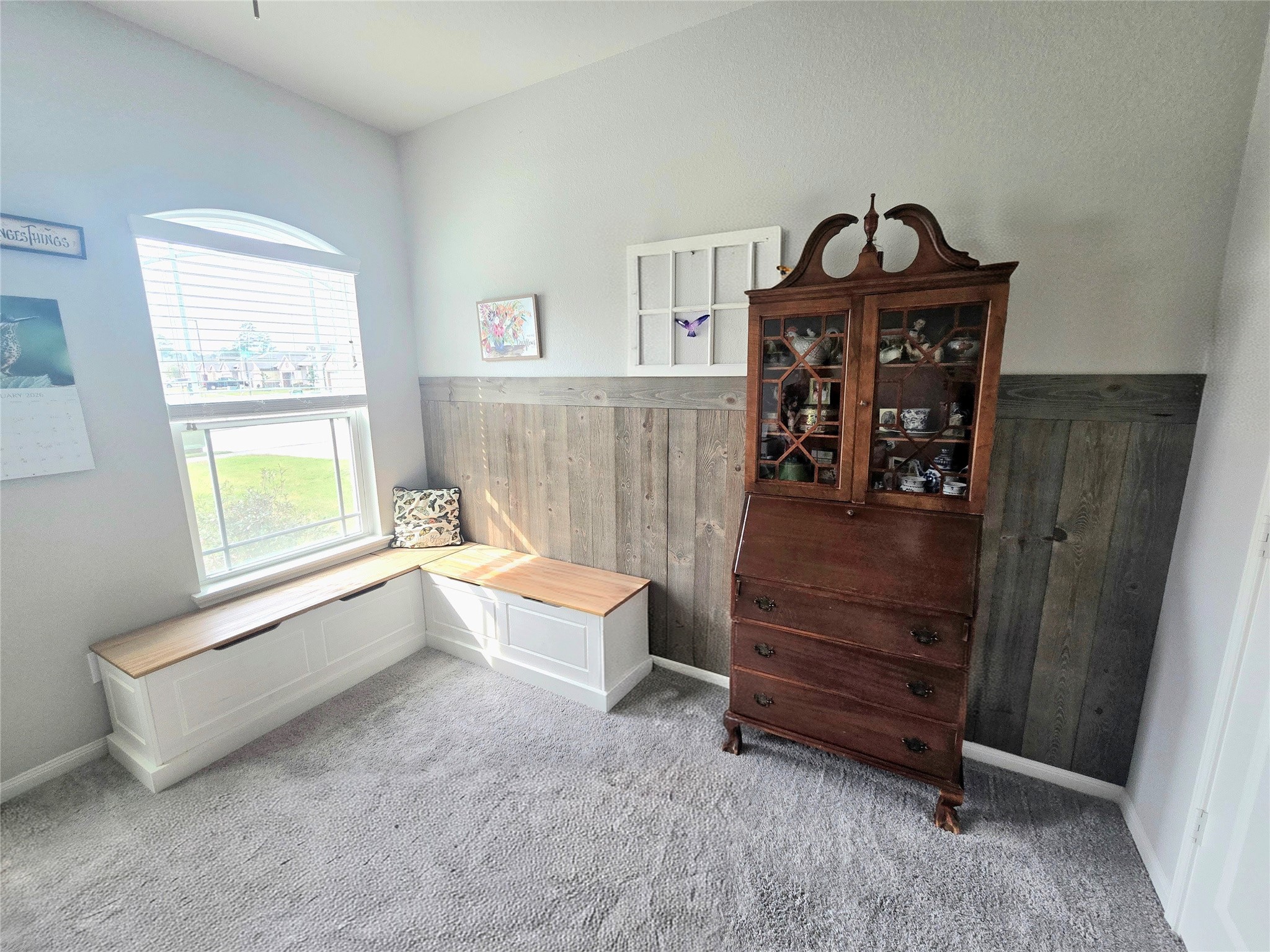 20232 Torrey Pines Lane Cleveland, TX 77327 - Photo 19 of 30 Bedroom #2 - Zoomed in to show the beautiful Barnwood!