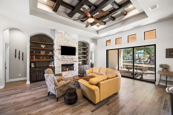 $1,300,000 | 407 Havasu Point, Spring Branch, TX 78070