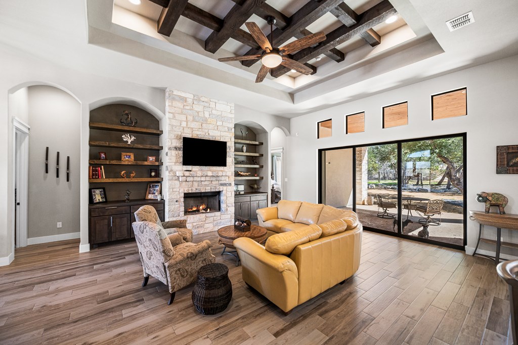 407 Havasu Point Spring Branch, TX 78070 - Photo 6 of 43