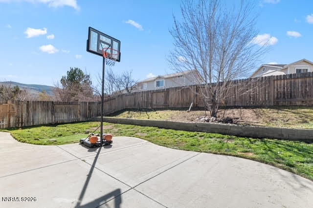 10025 Hampton Park Drive Reno, NV 89521 - Photo 5 of 16 a view of a backyard