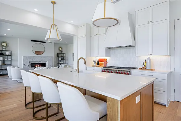 $1,895,000 | 350 O O Connor Ridge Boulevard, Unit 13, Irving, TX 75038