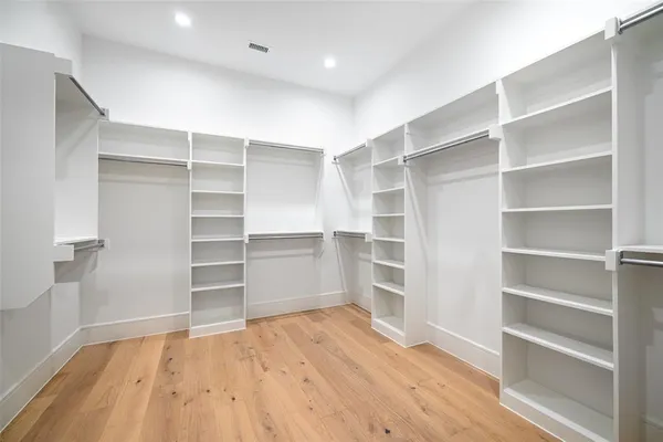 $1,895,000 | 350 O O Connor Ridge Boulevard, Unit 13, Irving, TX 75038