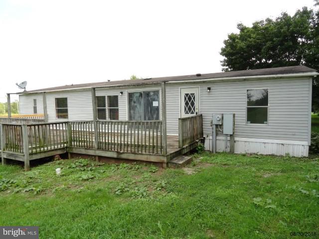 1295 Swift Run Road New Oxford, PA 17350 - Photo 2 of 10 Gallery Image 2