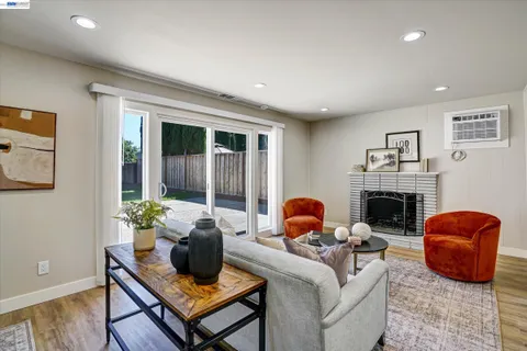 $1,095,000 | 820 Arbor Court, Livermore, CA 94550