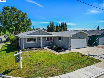 $1,095,000 | 820 Arbor Court, Livermore, CA 94550