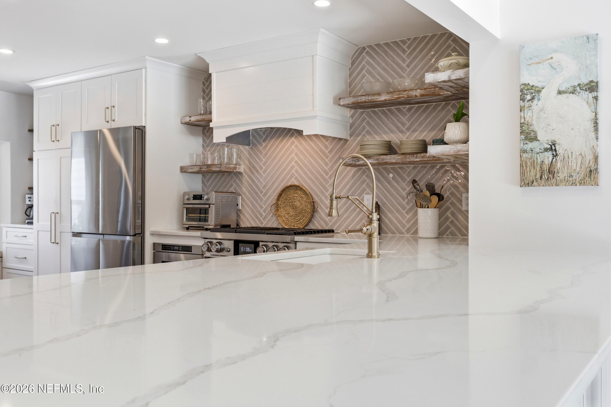 314 9th Street Atlantic Beach, FL 32233 - Photo 13 of 45 Stunning Quartz Countertops
