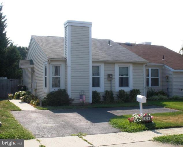 816 Chadwick Circle Frederick, MD 21701 - Photo 1 of 17 Exterior (Main)