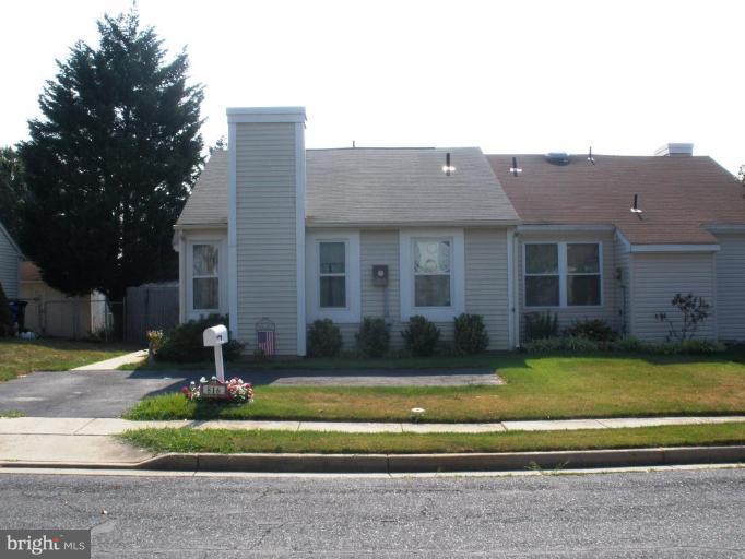 816 Chadwick Circle Frederick, MD 21701 - Photo 2 of 17 Exterior #2