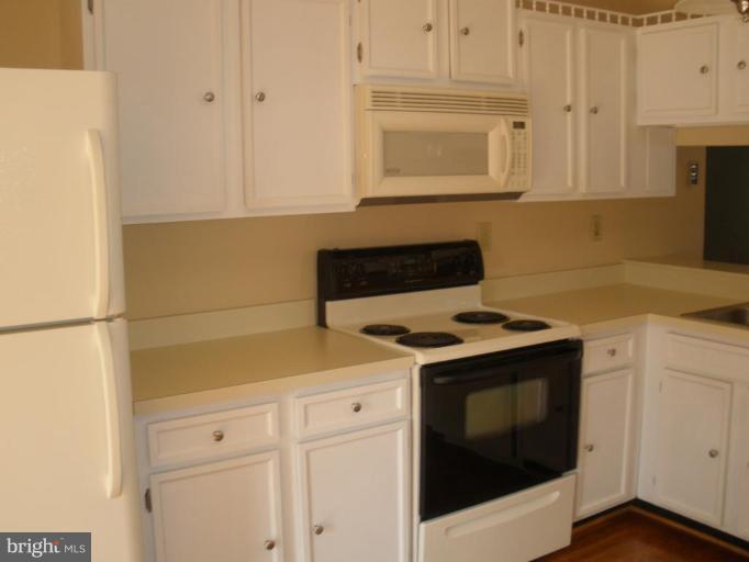 816 Chadwick Circle Frederick, MD 21701 - Photo 14 of 17 Kitchen #2