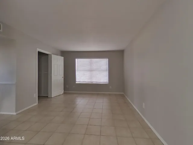 $2,219 | 1406 East Kerry Lane, Phoenix, AZ 85024