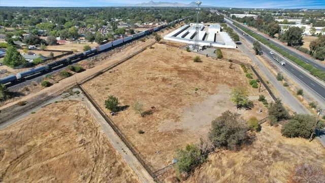 a view of a terrace view