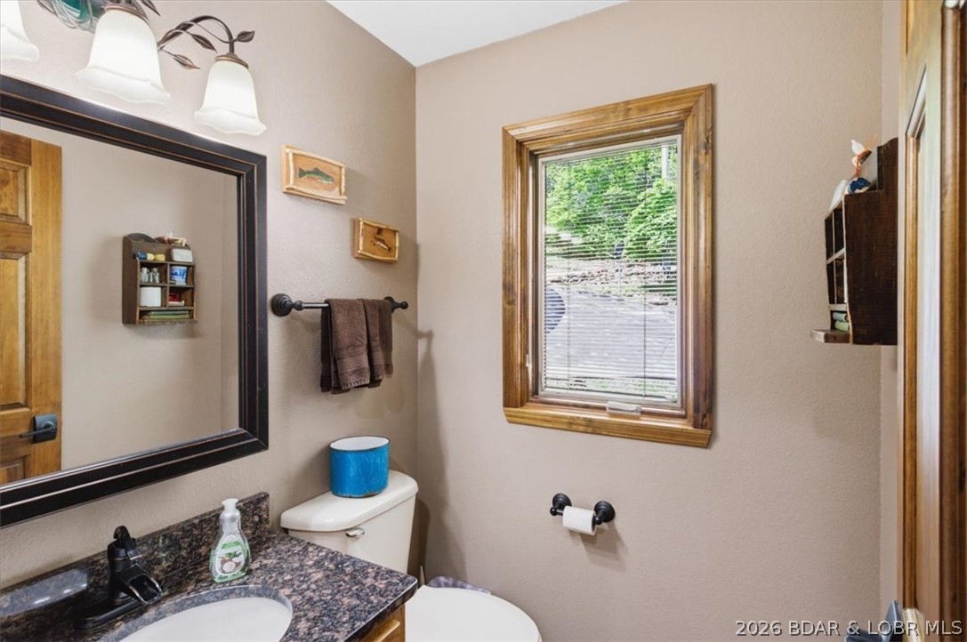 3625 Adkins Road Climax Springs, MO 65324 - Photo 22 of 71 Main level powder room