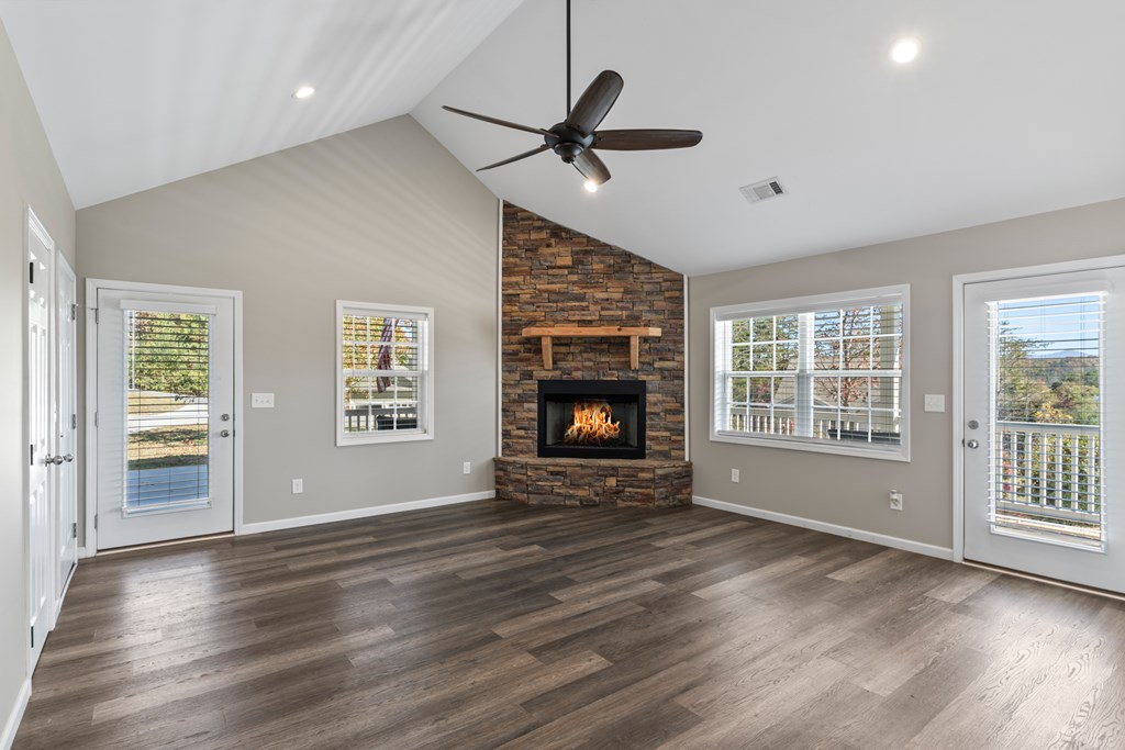 123 Hunter Lane Blue Ridge, GA 30513 - Photo 6 of 52 Gallery Image 6