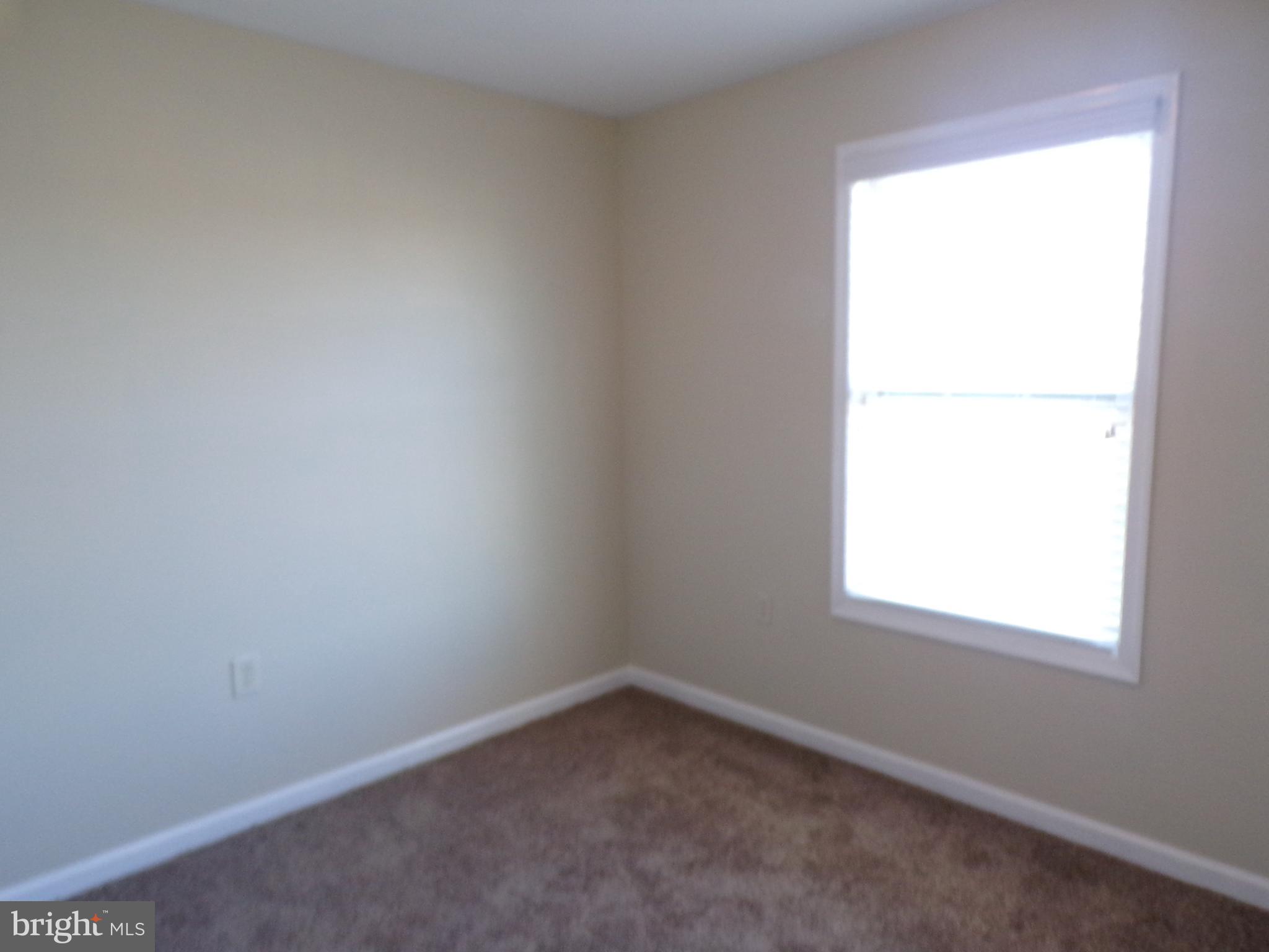 33 Fuzzy Tail Drive Ranson, WV 25438 - Photo 26 of 28 Bedroom 3