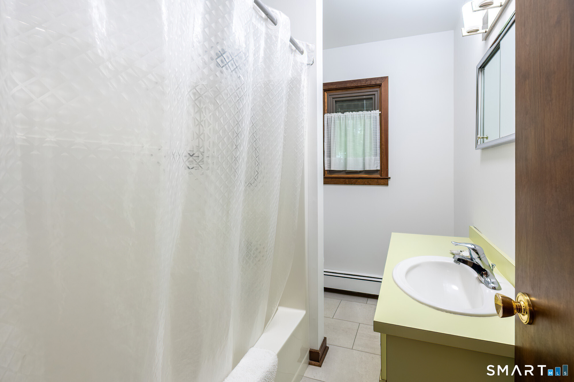 342 Barrack Hill Road Ridgefield, CT 06877 - Photo 28 of 40 Lower level full bath