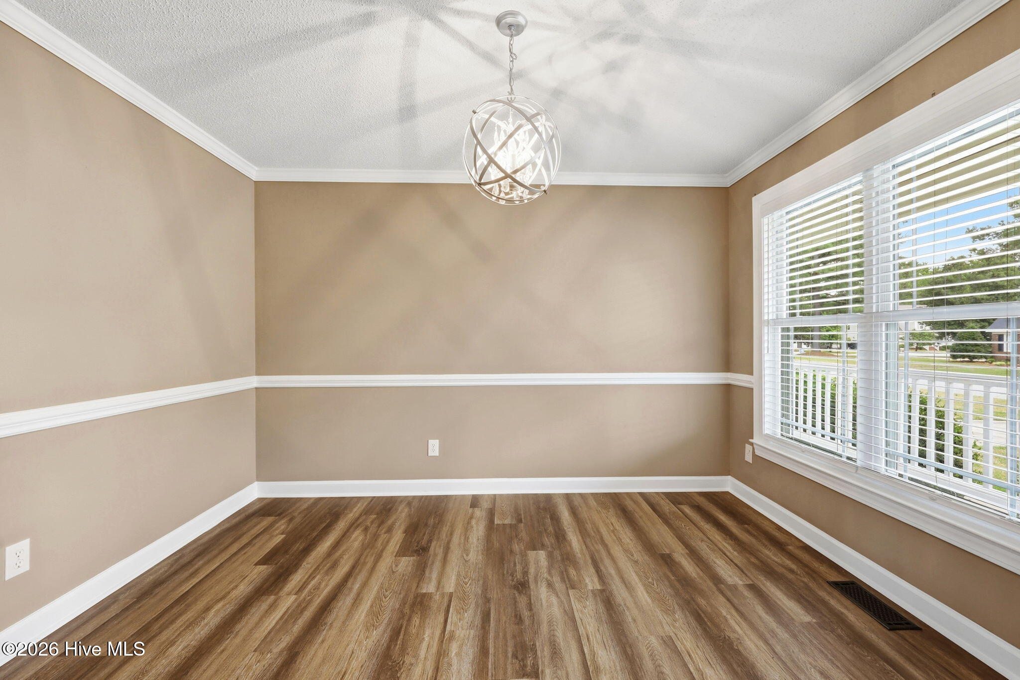 547 Tabard Road Winterville, NC 28590 - Photo 10 of 45
