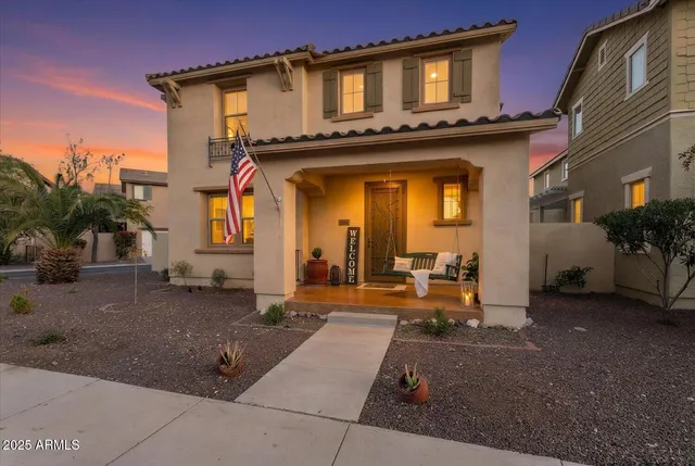 $425,000 | 20819 West Legend Trail, Buckeye, AZ 85396