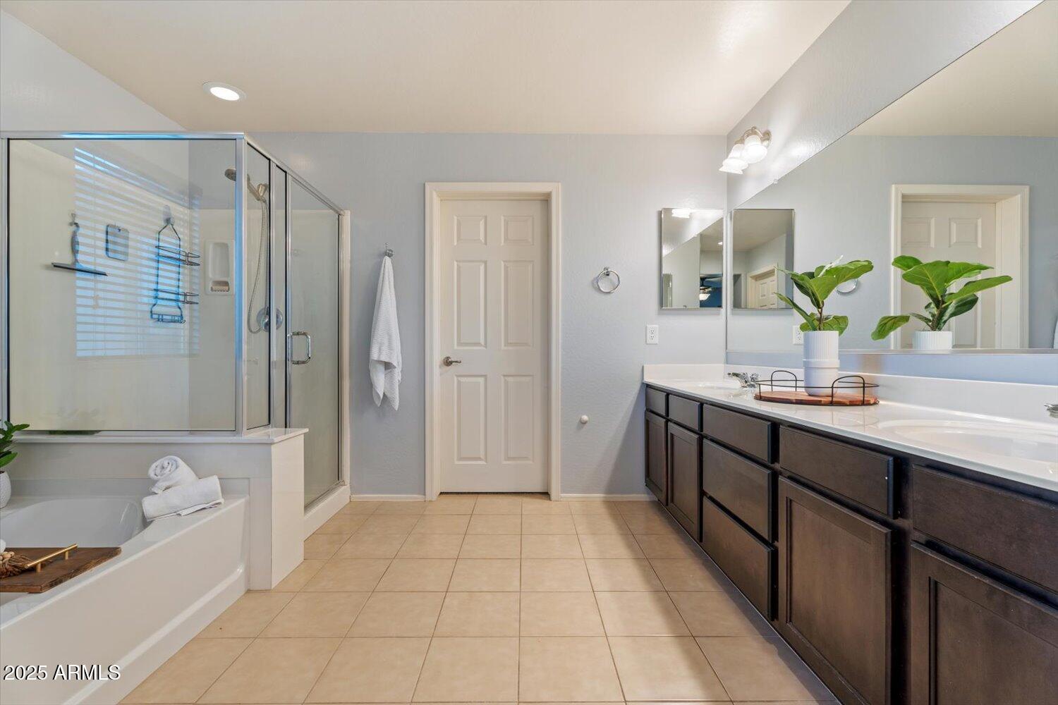 20819 West Legend Trail Buckeye, AZ 85396 - Photo 14 of 49 16-A7407595