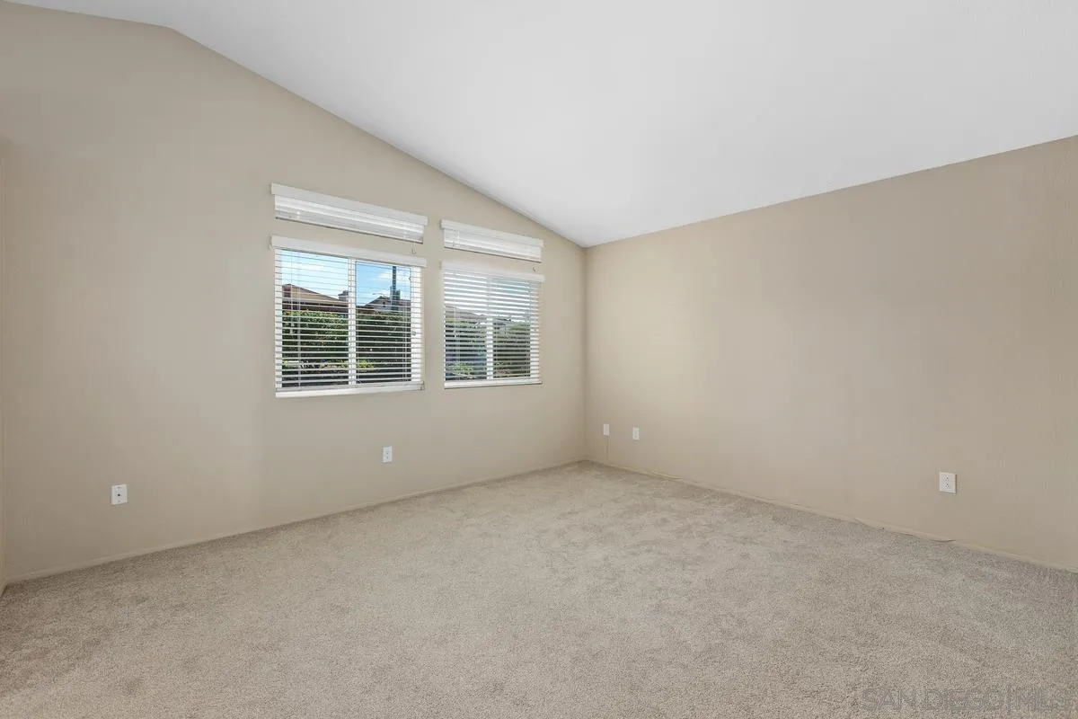 609 Paseo Rio Vista, CA 92081 - Photo 28 of 44 Gallery Image 28