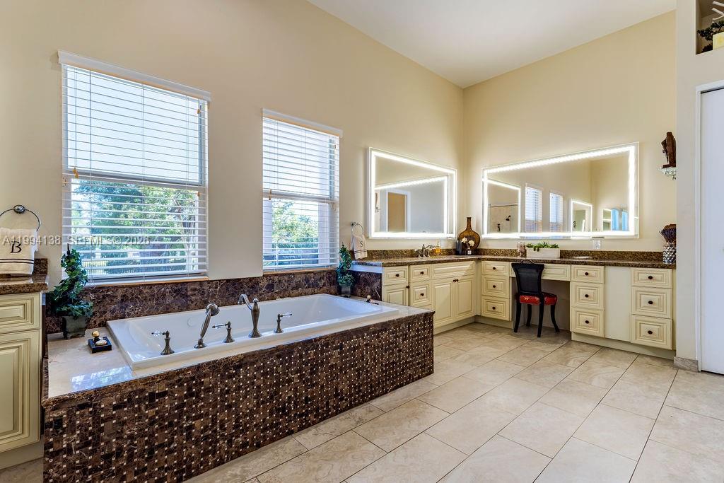 4800 Southwest 141st Avenue Miramar, FL 33027 - Photo 36 of 90