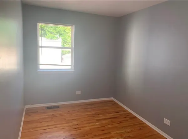 $2,300 | 2216 West Adams Street, Unit 2, Chicago, IL 60612