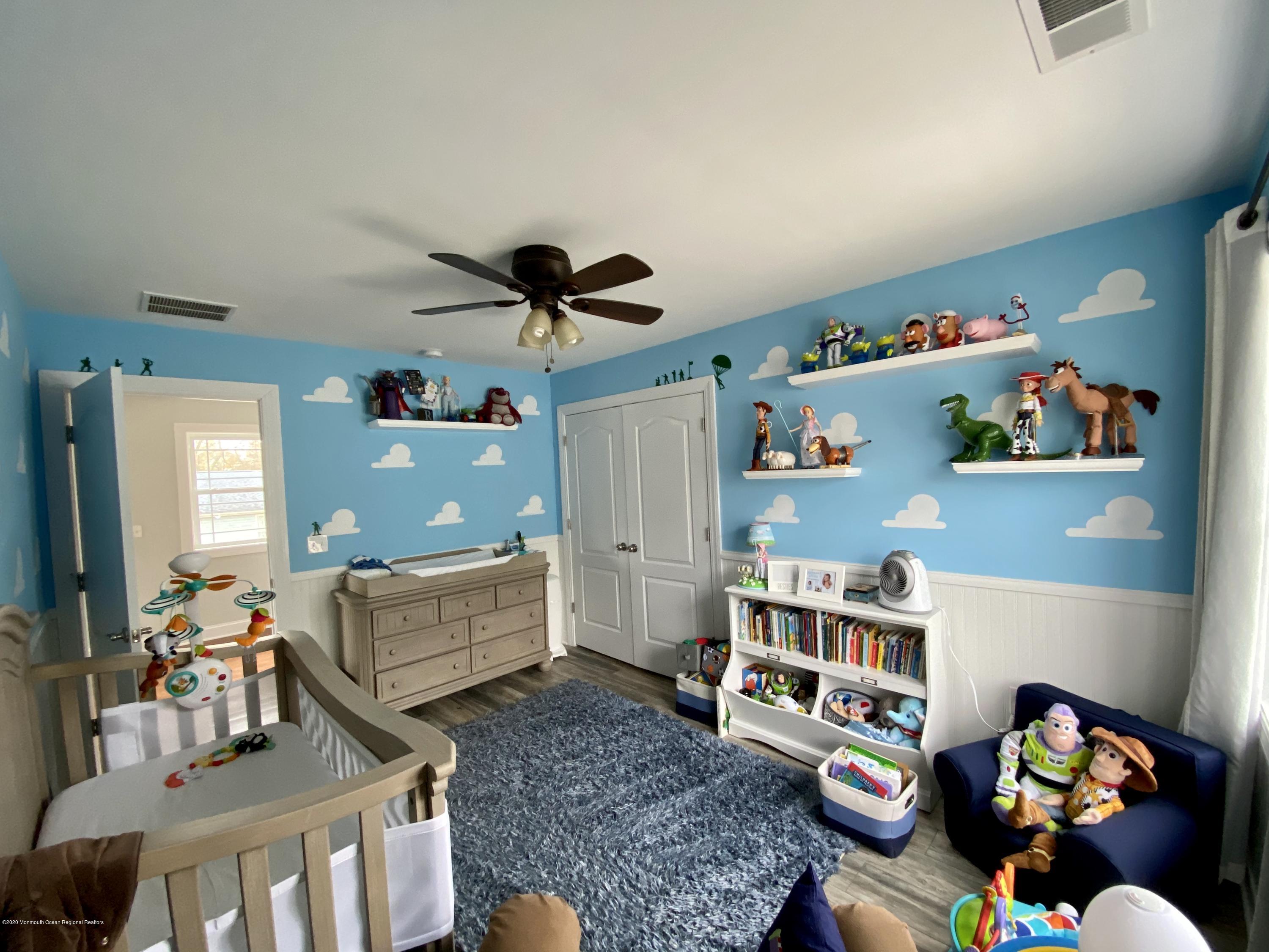 564 Lloyd Road Toms River, NJ 08753 - Photo 10 of 19 IMG_2442