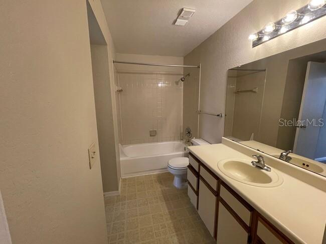 1021 South Hiawassee Road, Unit 3922 Orlando, FL 32835 - Photo 14 of 26