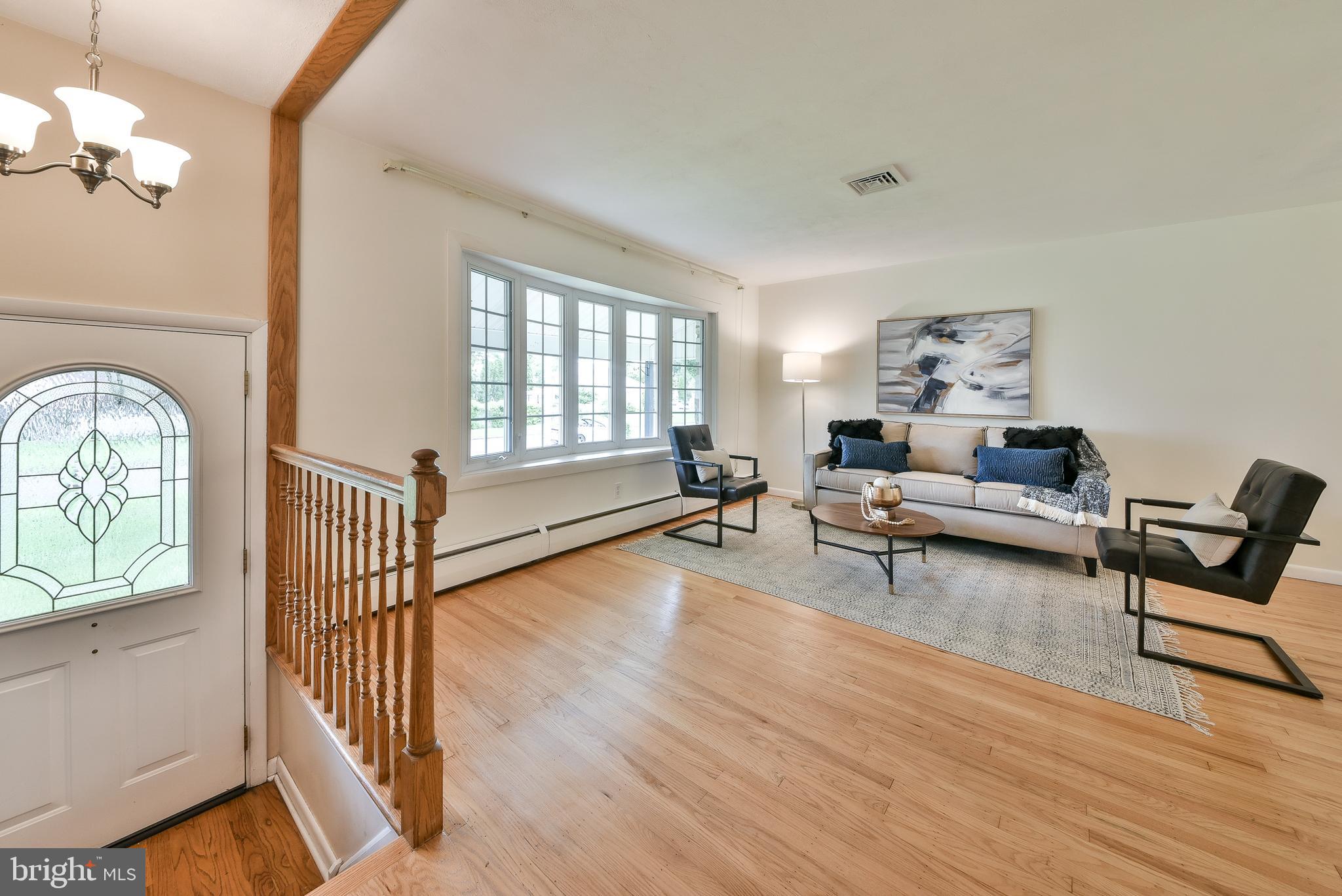 1108 Banes Road Southampton, PA 18966 - Photo 6 of 33 Gallery Image 6