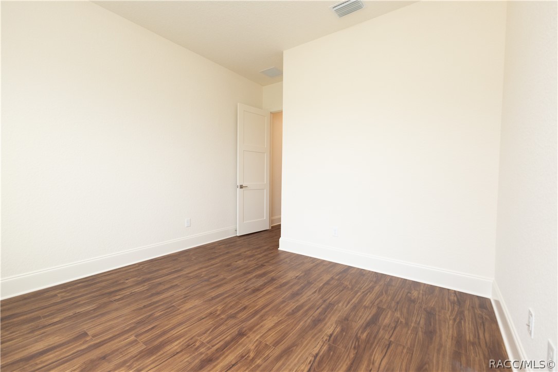1439 Cr212 Road Oxford, FL 34484 - Photo 29 of 48 Third Bedroom