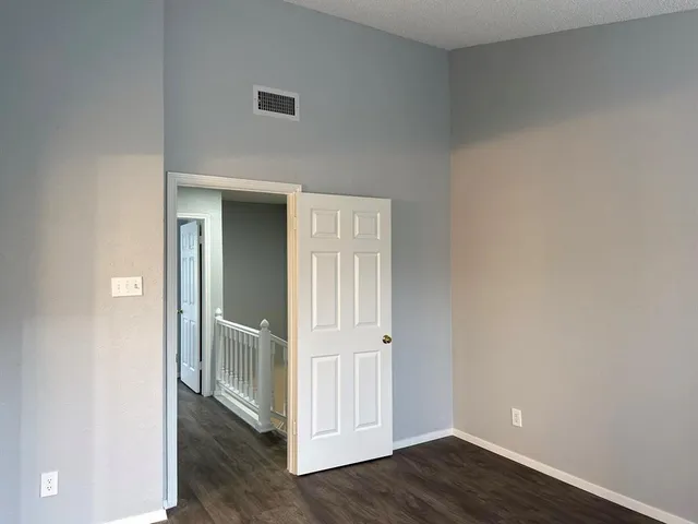 $1,875 | 3635 Garden Brook Drive, Unit 5200, Farmers Branch, TX 75234