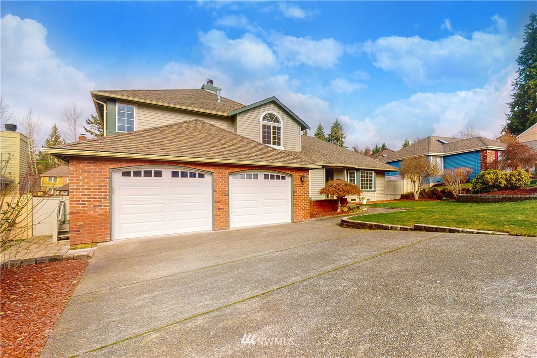 1134 Southwest 333rd Place Federal Way, WA 98023 - Photo 2 of 31