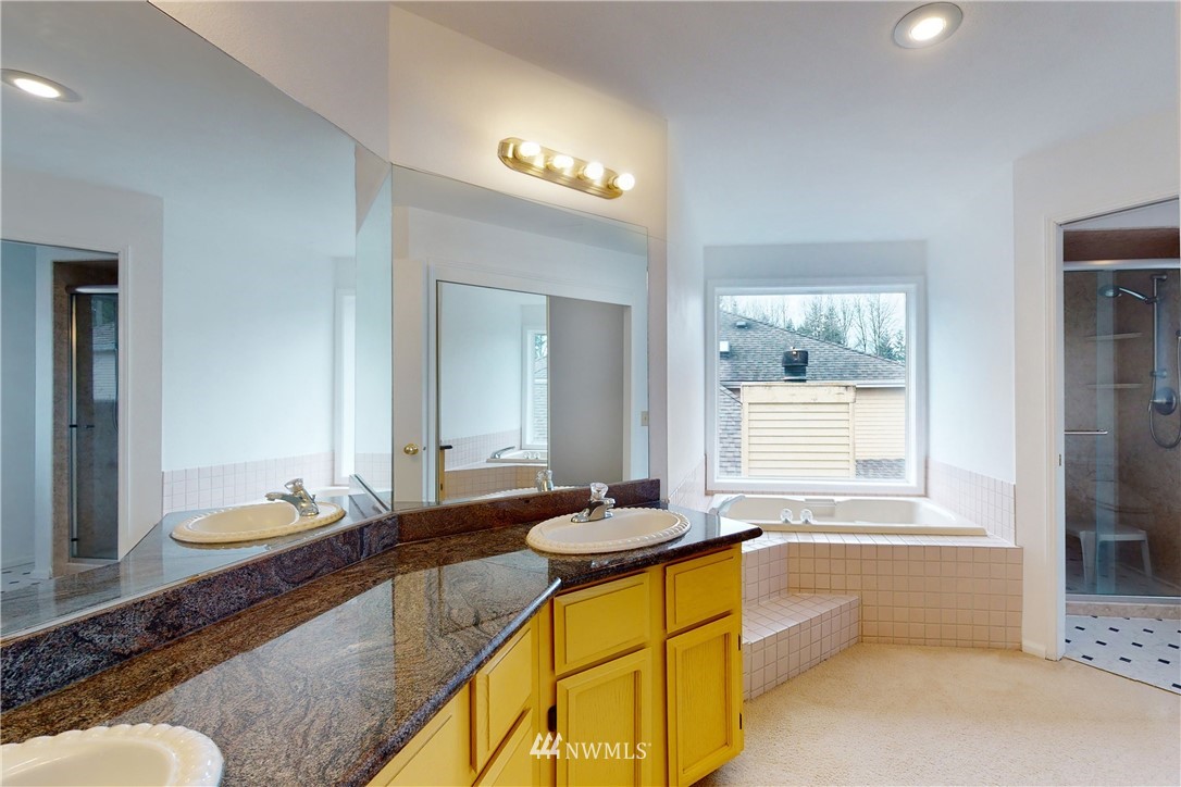 1134 Southwest 333rd Place Federal Way, WA 98023 - Photo 11 of 31