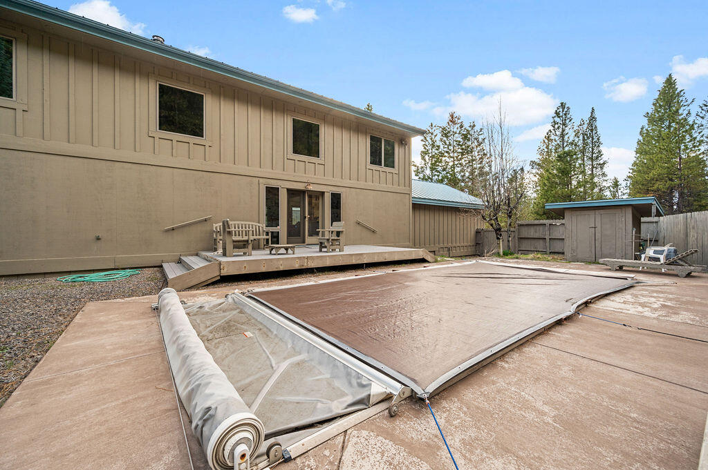 10639 Old Fort Road Klamath Falls, OR 97601 - Photo 37 of 54 DSC_2194