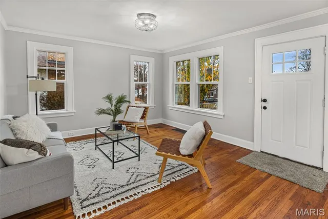 $159,900 | 14 South 87th Street, Belleville, IL 62223