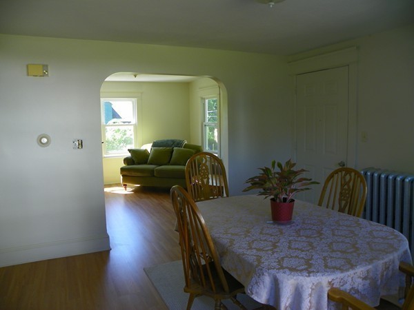 14 Murray Place West Springfield, MA 01089 - Photo 8 of 25 Gallery Image 8