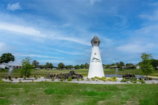 $179,000 | 9850 Southeast 178th Lane, Summerfield, FL 34491