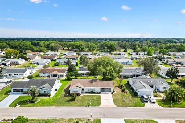 $179,000 | 9850 Southeast 178th Lane, Summerfield, FL 34491