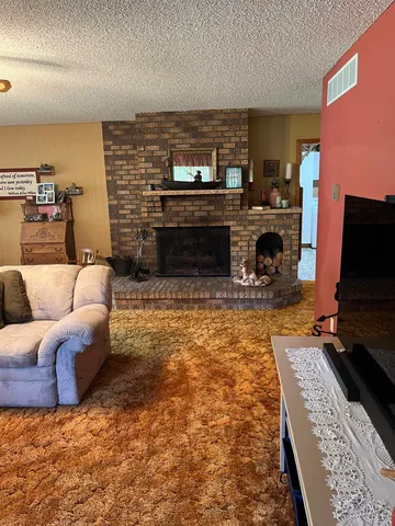 $227,500 | 231 North Willis Street, Stockton, IL 61085