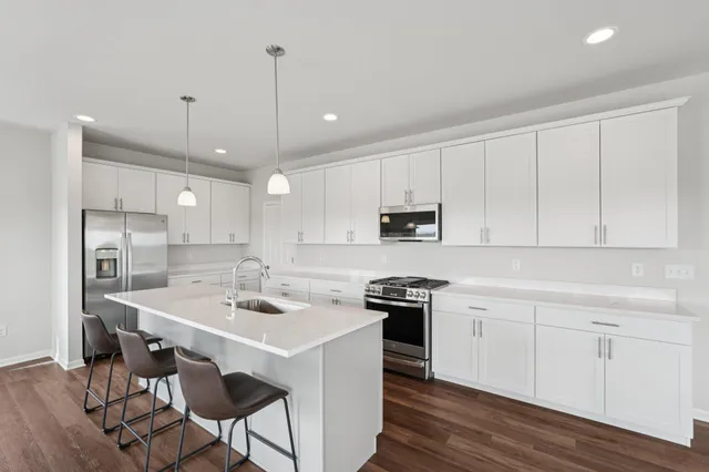 $569,900 | 3988 Olympic Street, Delavan, WI 53115