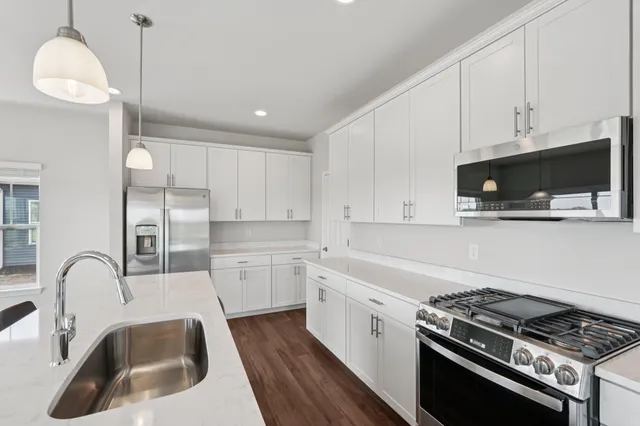 $569,900 | 3988 Olympic Street, Delavan, WI 53115