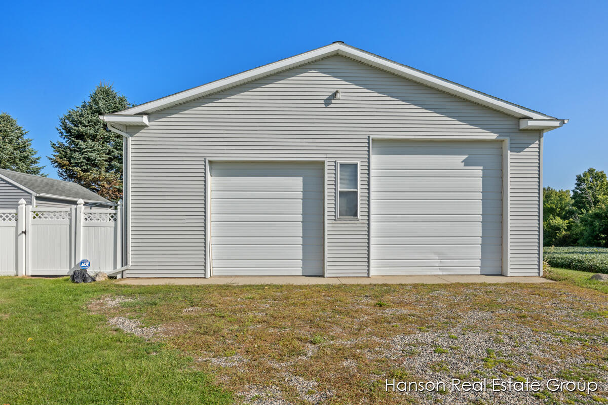 11133 3 Mile Road Northeast Lowell, MI 49331 - Photo 35 of 51 IMG_1033