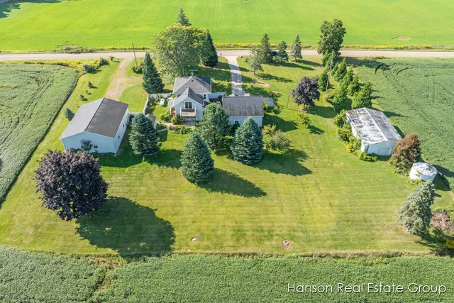 $725,000 | 11133 3 Mile Road Northeast, Lowell, MI 49331