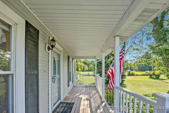 $725,000 | 11133 3 Mile Road Northeast, Lowell, MI 49331