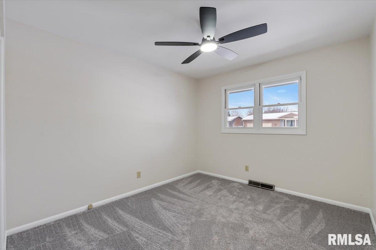 1005 5th Street A Hampton, IL 61256 - Photo 22 of 39